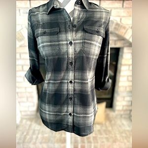 Eddie Bauer flannel looking type top but light feel Cotton, button down.
